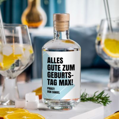 Personalisierbarer Gin mit Text